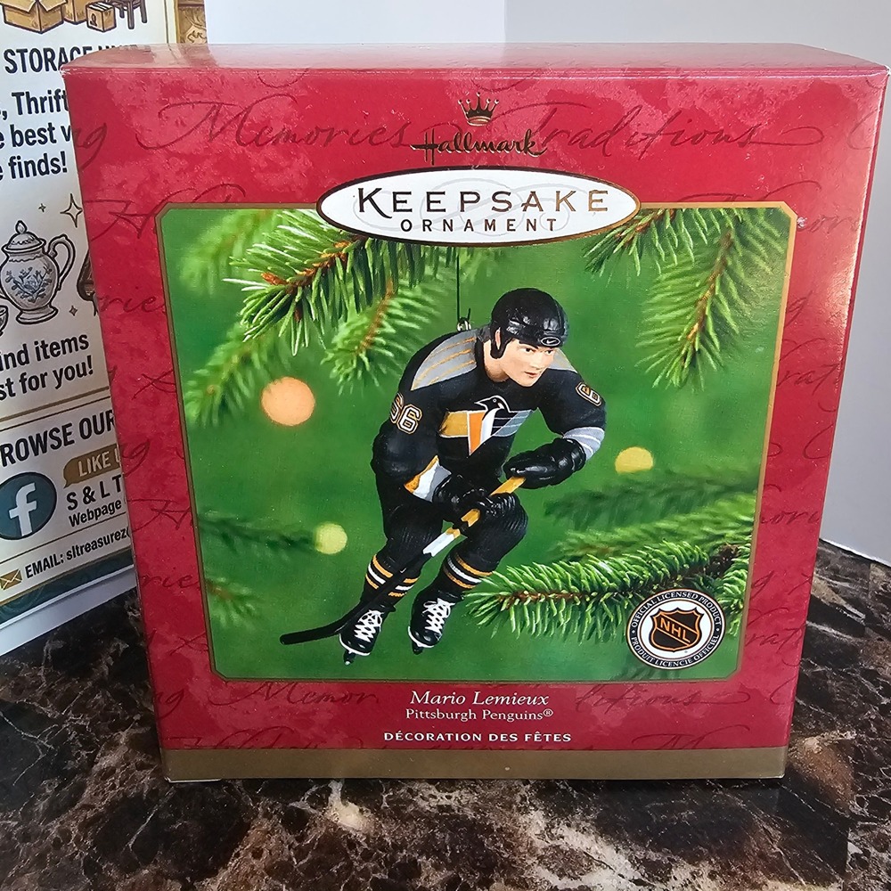 Hallmark Keepsake Ornament 2001 Mario Lemieux PittsburghPenguinsNHLHockeyQX16155
